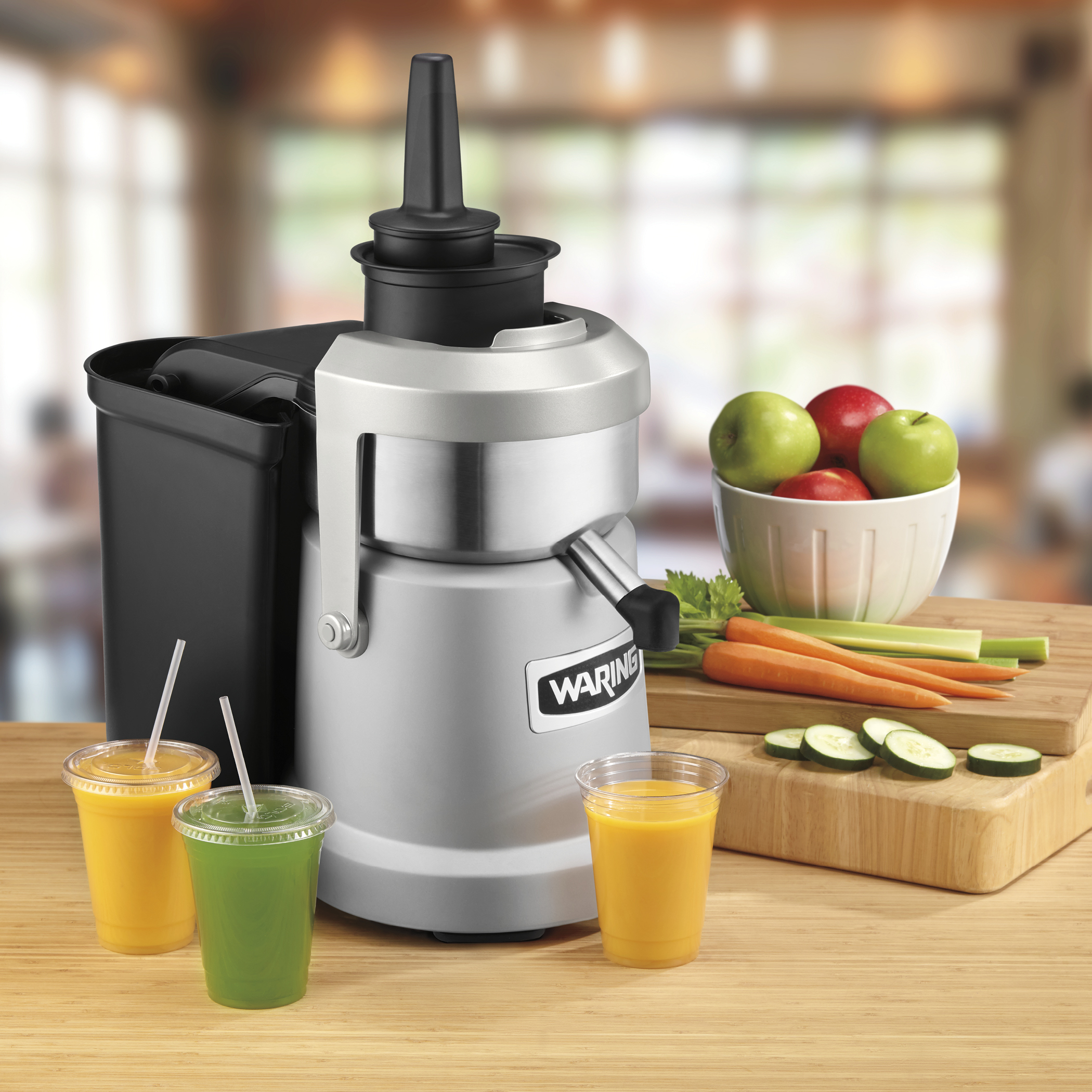 Waring Commercial Pulp Eject Juice Extractor